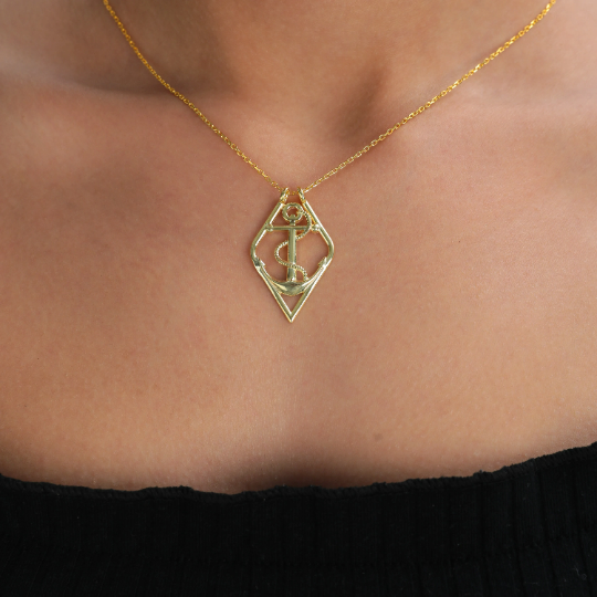 Anchor Ring Holder Necklace - RUN THE STREETS COLLABORATIVE