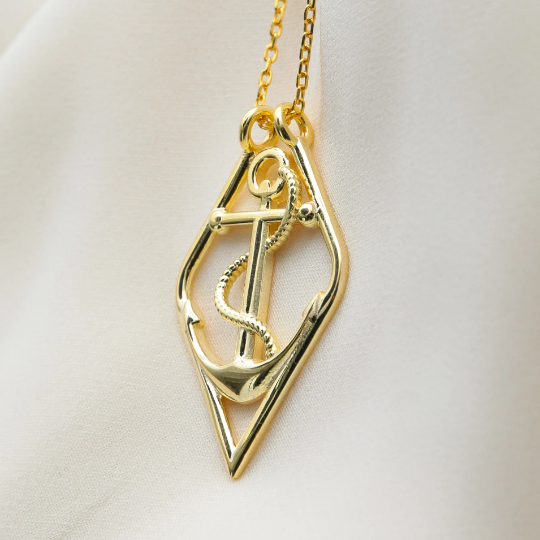 Anchor Ring Holder Necklace - RUN THE STREETS COLLABORATIVE