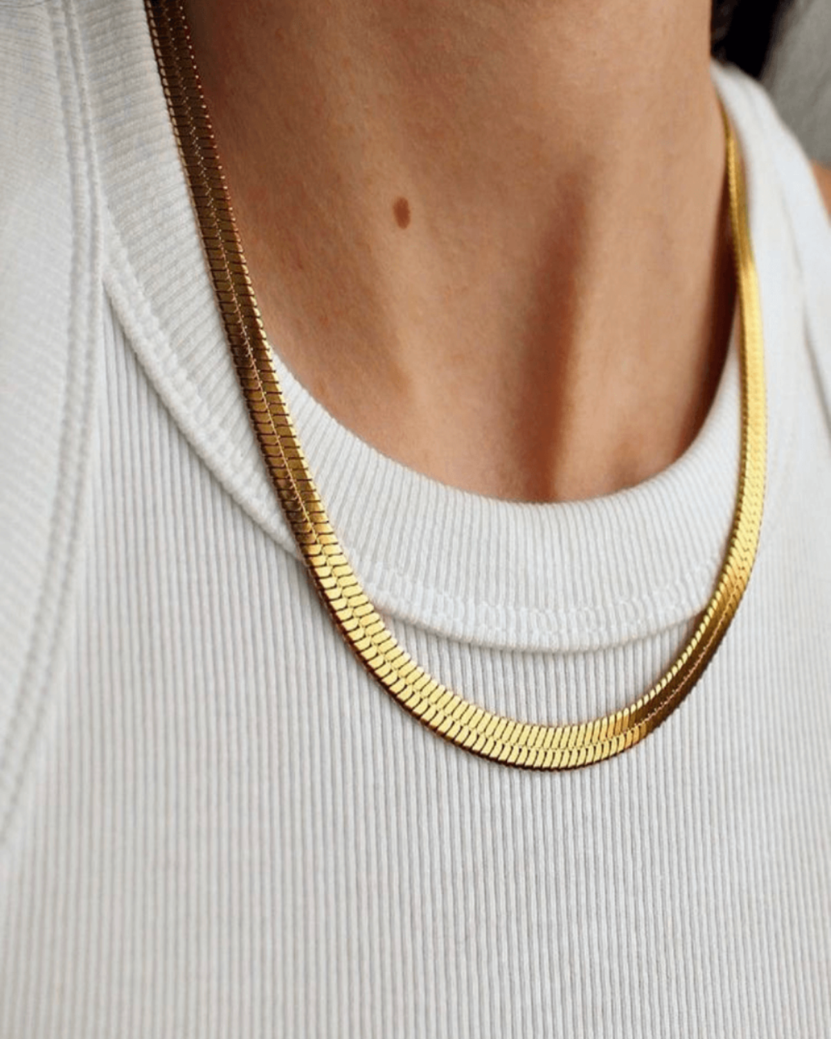 Gold Herringbone Chain Necklace Jewelry - RUN THE STREETS COLLABORATIVE