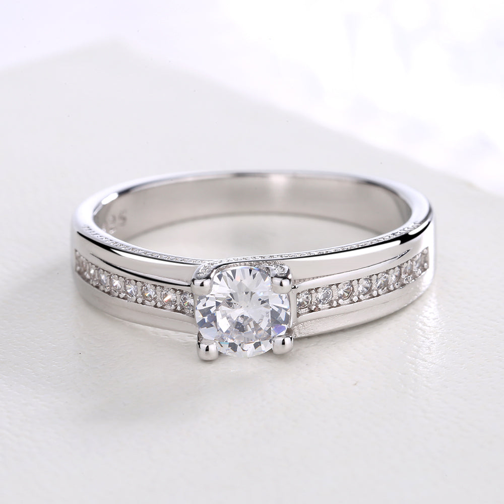 Sterling Silver Round-Cut Ring with crystals from Swarovski - RUN THE STREETS COLLABORATIVE