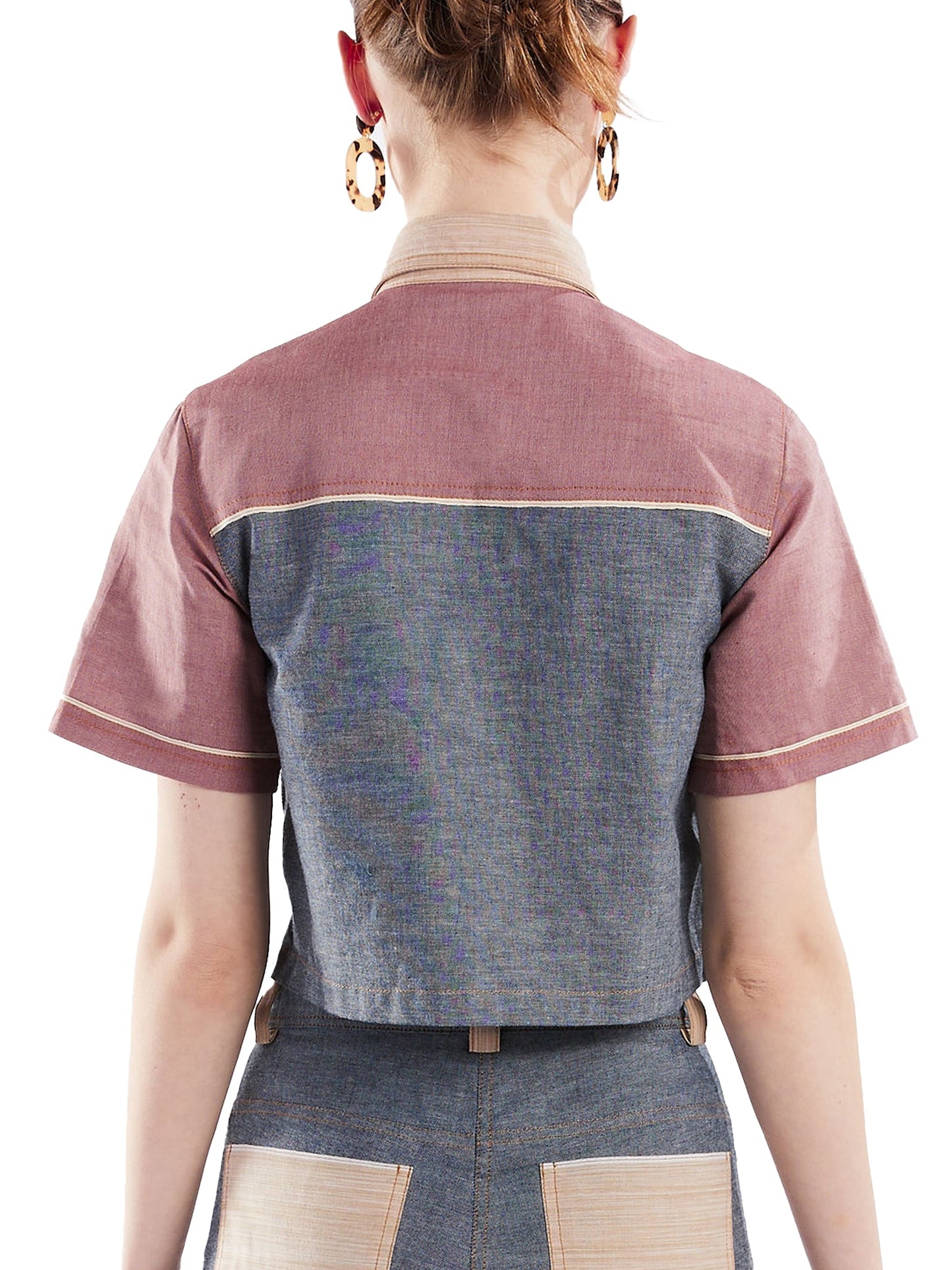 Cropped Button-Down Shirt in Blue and Red Chambray - RUN THE STREETS COLLABORATIVE