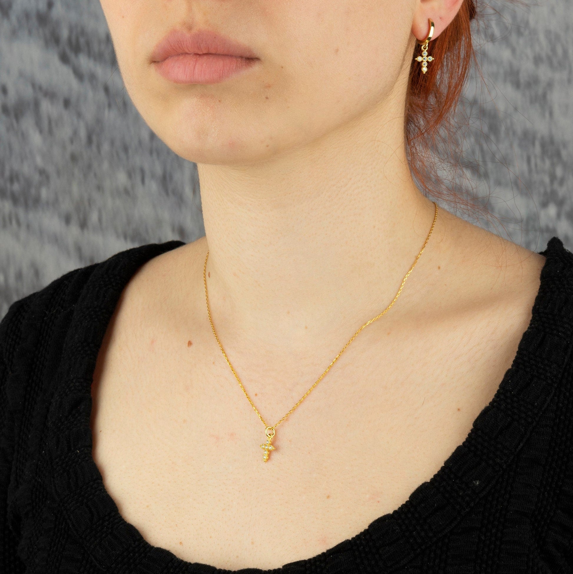 Women Cross Necklace - RUN THE STREETS COLLABORATIVE