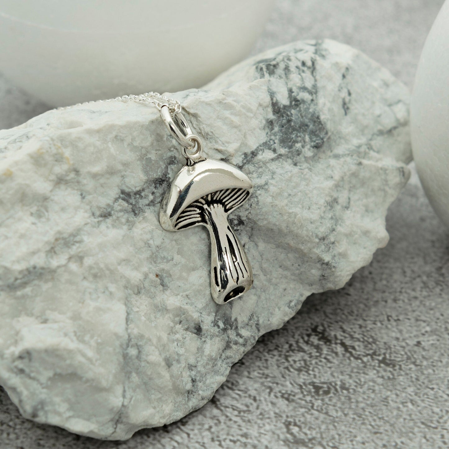 Mushroom Necklace - RUN THE STREETS COLLABORATIVE