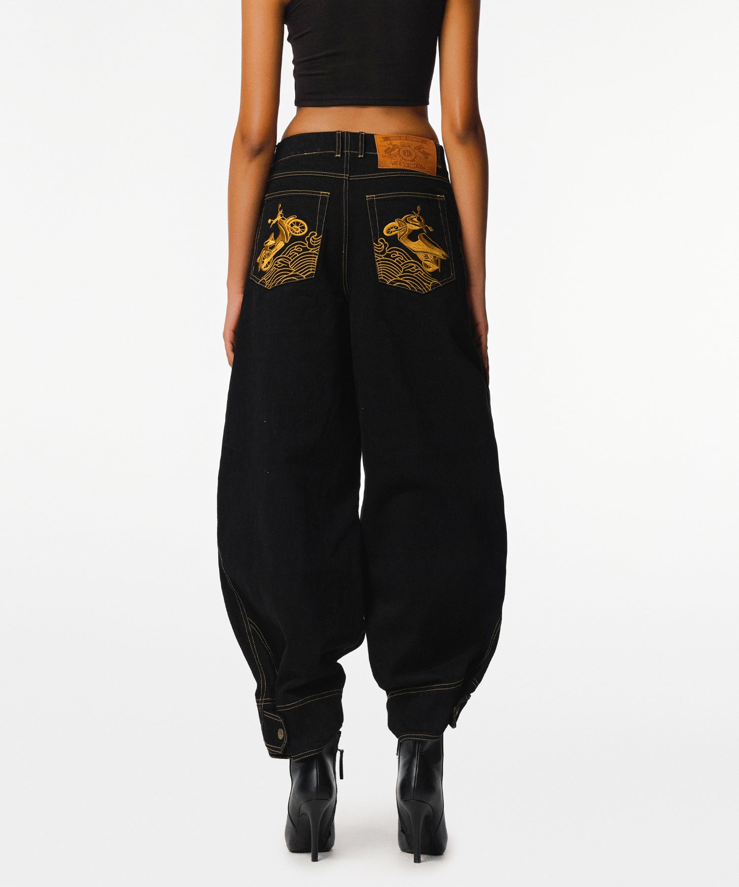 Unisex Gemyny Horseshoe Jeans - RUN THE STREETS COLLABORATIVE