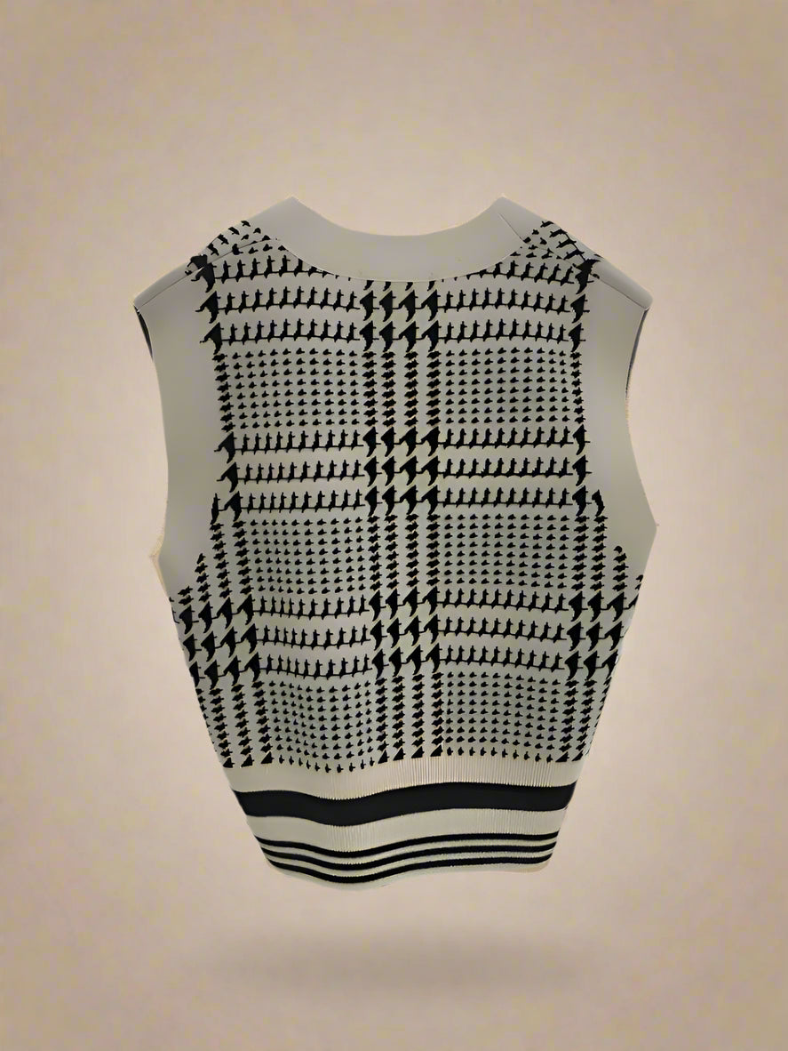 V-Neck Checkered Knit Vest - RUN THE STREETS COLLABORATIVE