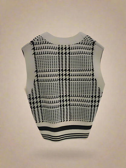 V-Neck Checkered Knit Vest - RUN THE STREETS COLLABORATIVE