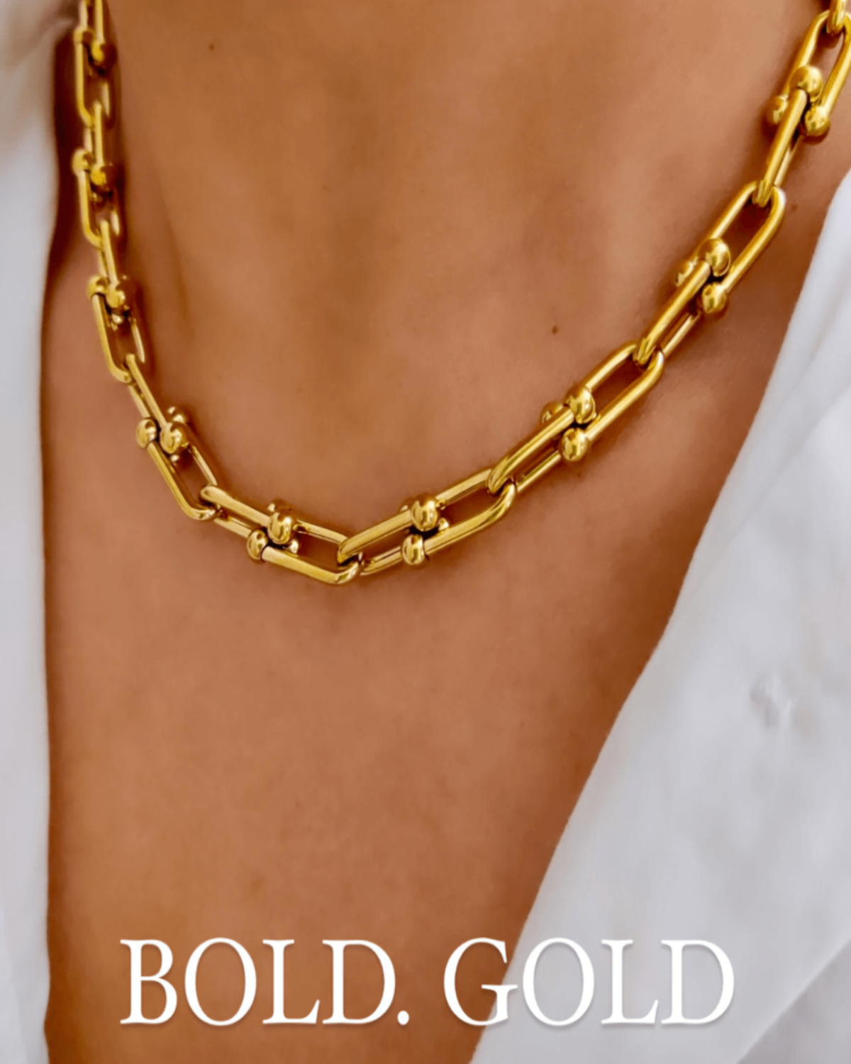 Gold Link Chain Heart Pearl Pendant Necklace - RUN THE STREETS COLLABORATIVE