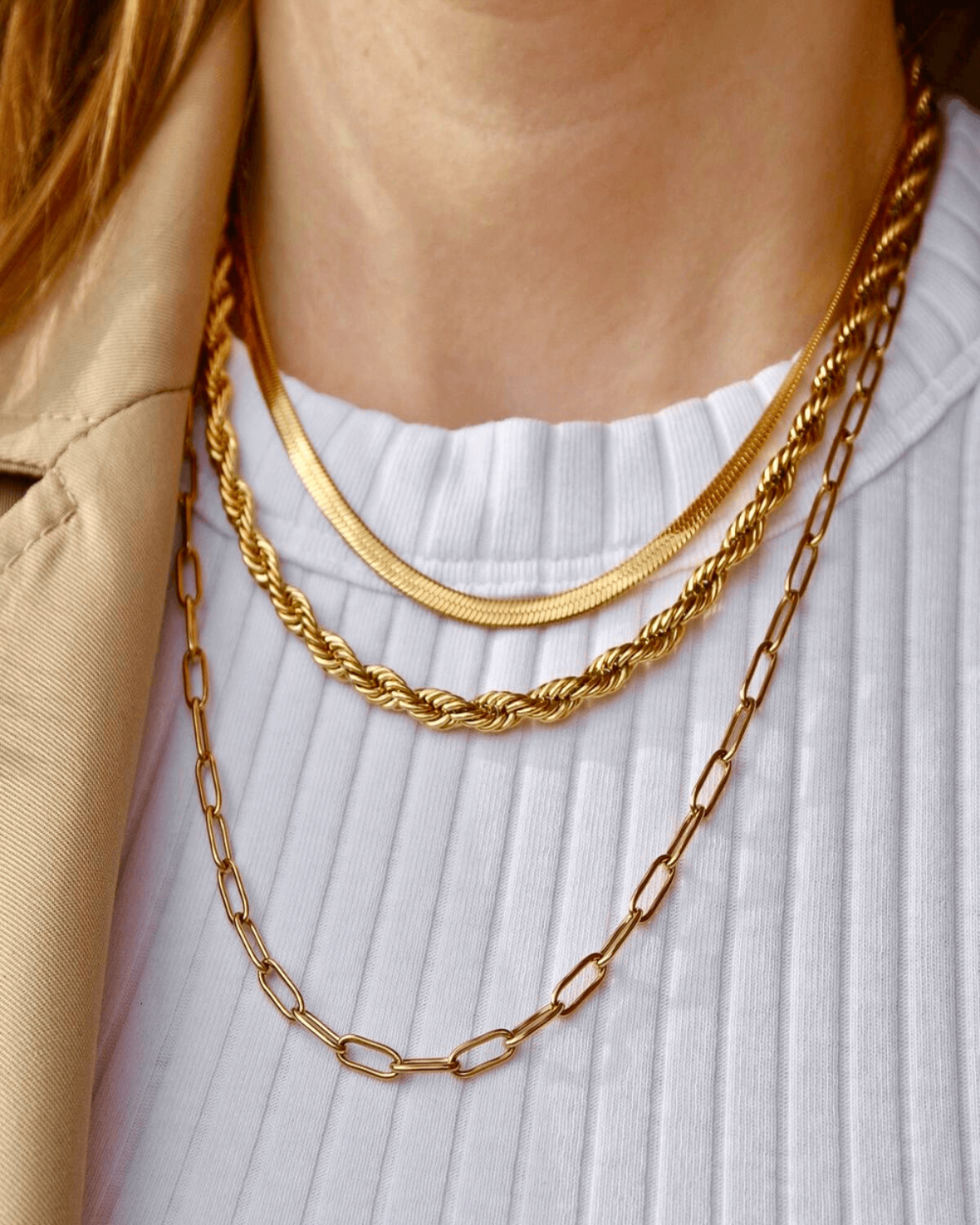 Gold Herringbone Chain Necklace Jewelry - RUN THE STREETS COLLABORATIVE