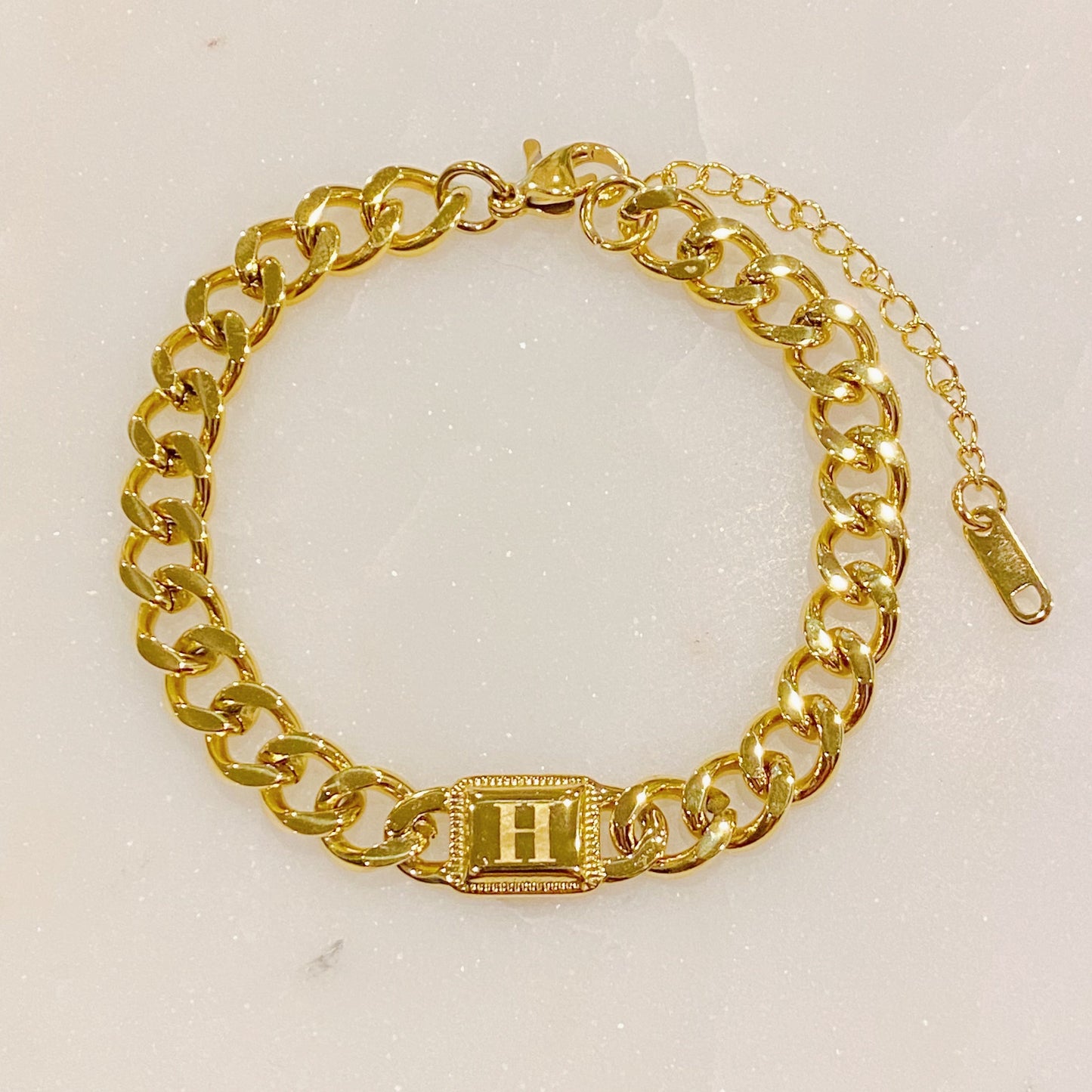 Uptown Cuban Chain Initial Bracelet - RUN THE STREETS COLLABORATIVE