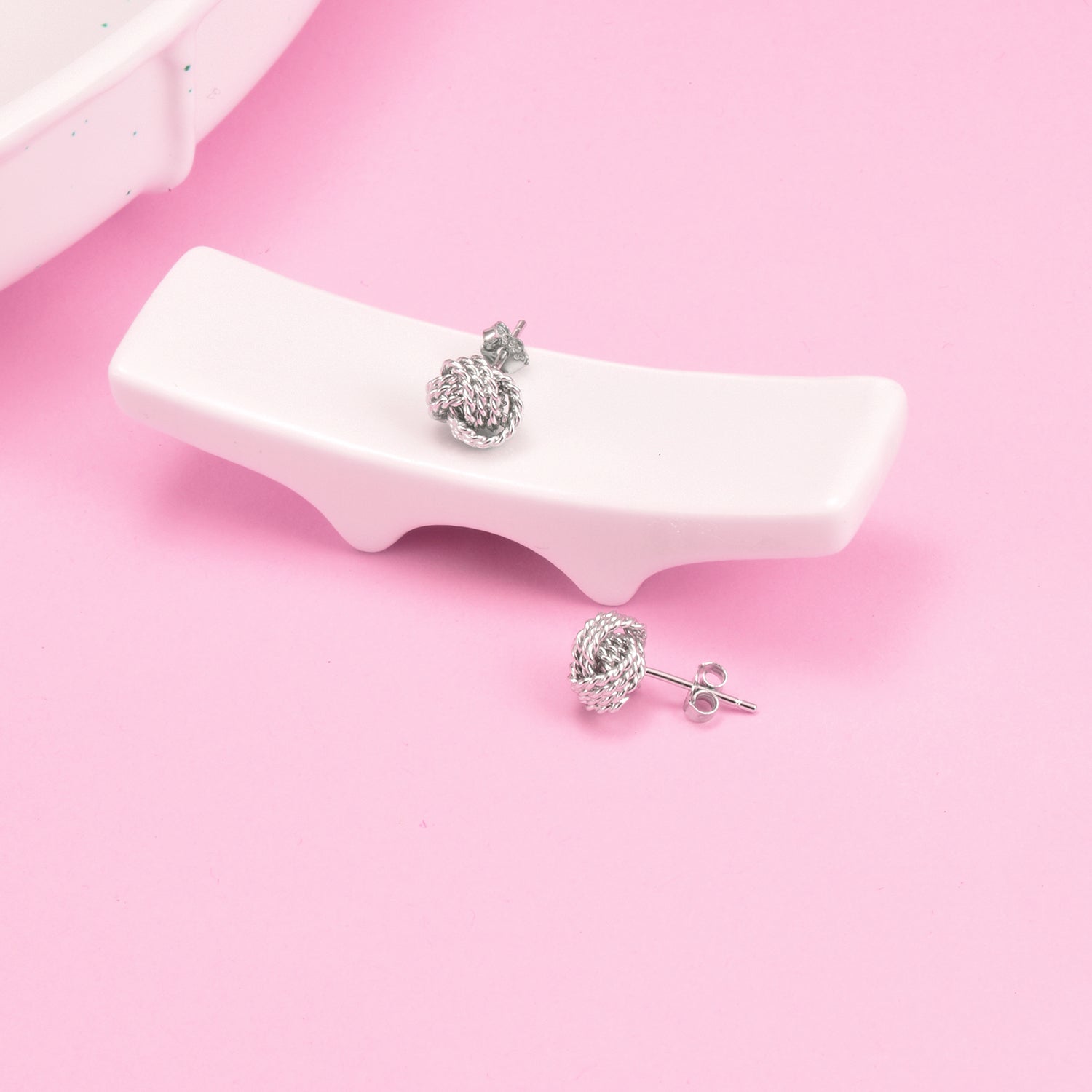 Sterling Silver Love Knot Stud Earring - RUN THE STREETS COLLABORATIVE