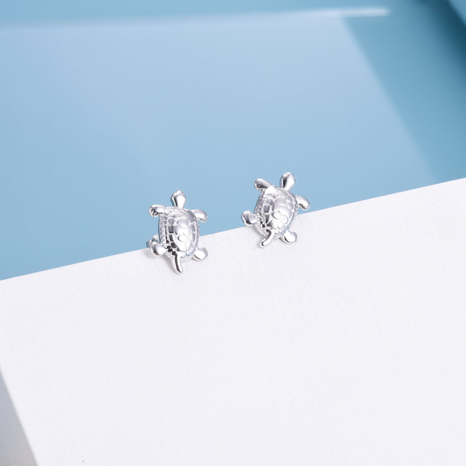 Sterling Silver Turtle Studs - RUN THE STREETS COLLABORATIVE