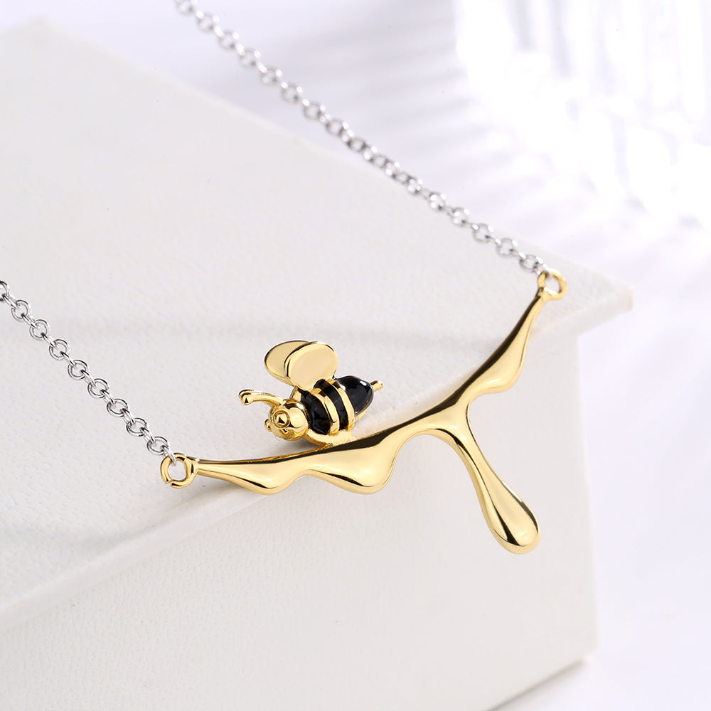 14K Gold and Sterling Silver Bee Pendant Necklace - RUN THE STREETS COLLABORATIVE