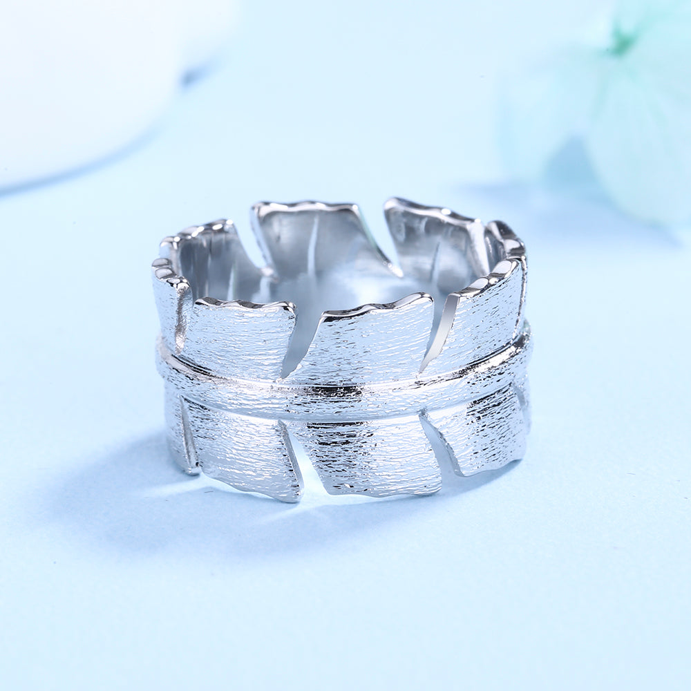 Sterling Silver Leaf Ring - RUN THE STREETS COLLABORATIVE