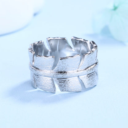 Sterling Silver Leaf Ring - RUN THE STREETS COLLABORATIVE