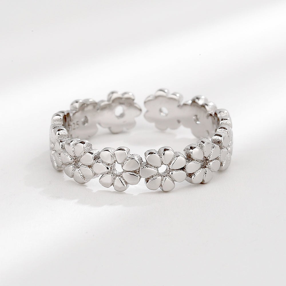 Sterling Silver Flower Toe Ring - RUN THE STREETS COLLABORATIVE