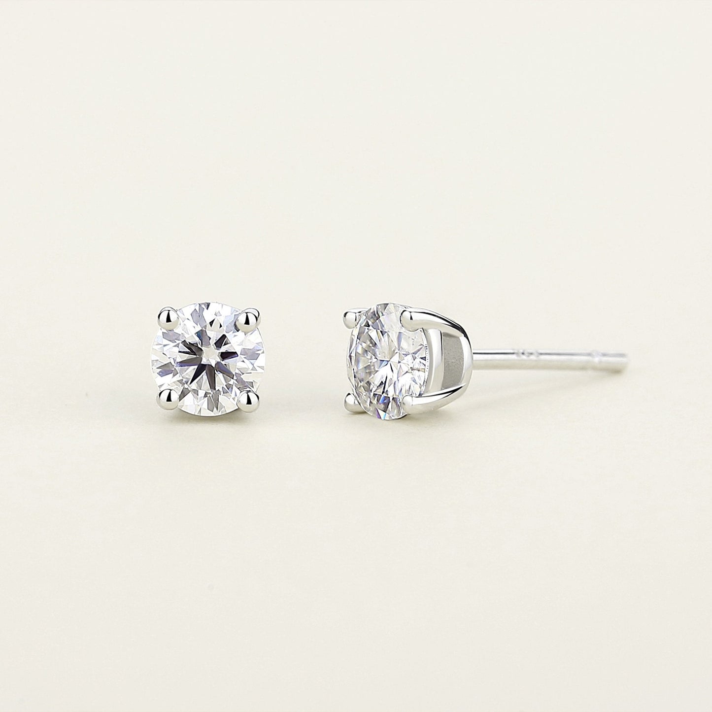 18K Gold Plated 925 Sterling Silver Moissanite Stud Earrings GRA-Certified - RUN THE STREETS COLLABORATIVE